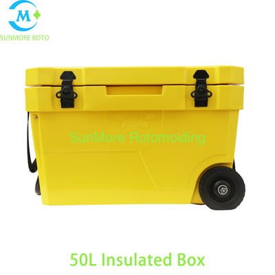 購入 SUNMORE 50L ホイール付き イエロー 回転成形クーラーボックス キャンプ &共連れ用 オンライン製造